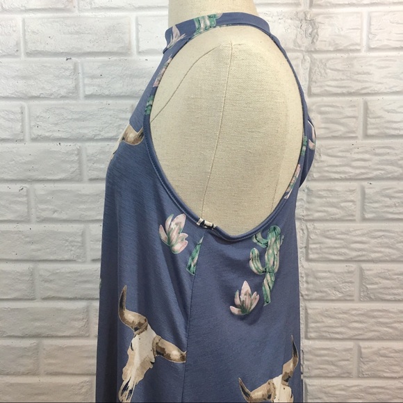 NWT ⭐️ dusty blue top ⭐️ - Picture 3 of 6